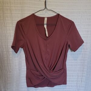 Lululemon Athletica Mauve Short Sleeve Twist Top